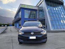 Grigio Usata 2017 VW Touran Comfortline Monovolume | 15.900 € (Buon prezzo)