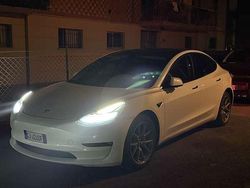 Usata 2022 Tesla Model 3 Tre volumi | 26.500 € (Buon prezzo)