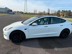 Bianco Usata 2023 Tesla Model 3 Long Range RWD Tre volumi | 30.000 € (Buon prezzo)