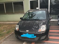 Nero Usata 2007 Ford Fiesta Due volumi | 2000 €