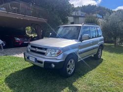 Grigio Usata 2003 Mitsubishi Pajero SUV | 7900 € (Buon prezzo)