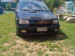 Nero Usata 1992 Renault Clio Due volumi | 15.000 €