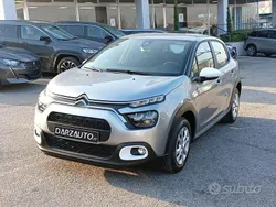 Steel grey metallizzato Nuova 2024 Citroën C3 PureTech Due volumi | 16.800 € (Buon prezzo)