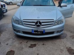 Grigio Usata 2009 Mercedes C220 Tre volumi | 5000 €