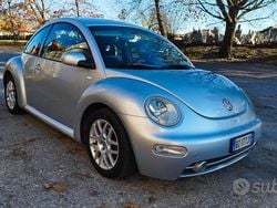 Argento Usata 2002 VW Beetle Cabrio | 2999 € (Ottimo prezzo)