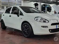 Usata 2016 Fiat Punto Due volumi | 5500 € (Buon prezzo)