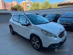 Bianco Usata 2014 Peugeot 2008 Allure SUV | 6499 € (Buon prezzo)