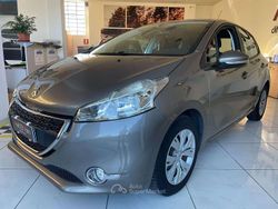 Bronzo Usata 2014 Peugeot 208 Active Due volumi | 5700 € (Buon prezzo)