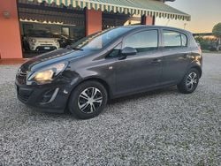 Grigio Usata 2014 Opel Corsa Edition Tre volumi | 5000 € (Buon prezzo)