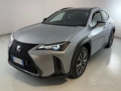 Nero Usata 2023 Lexus UX SUV | 26.900 € (Ottimo prezzo)