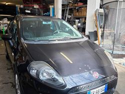 Nero Usata 2013 Fiat Punto Due volumi | 3000 € (Buon prezzo)