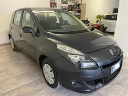 Grigio Usata 2010 Renault Scénic III Dynamique Monovolume | 5790 € (Cara)
