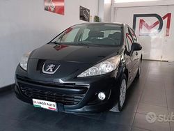 Nero Usata 2012 Peugeot 207 Tre volumi | 3100 € (Ottimo prezzo)