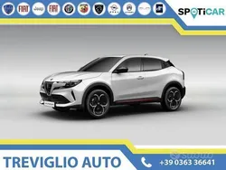 Nuova 2025 Alfa Romeo Junior Edizione Speciale SUV | 28.450 € (Buon prezzo)