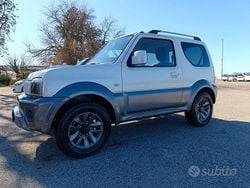 Bianco Usata 2015 Suzuki Jimny SUV | 15.000 € (Cara)