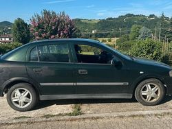 Usata 2001 Opel Astra Elegance Due volumi | 450 € (Buon prezzo)