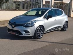 Grigio Usata 2019 Renault Clio IV Zen Tre volumi | 9500 € (Buon prezzo)