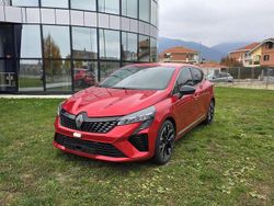 Rosso Nuova 2025 Renault Clio V Techno Tre volumi | 17.550 € (Buon prezzo)