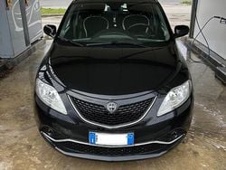 Nero Usata 2016 Lancia Ypsilon Gold Due volumi | 7500 € (Buon prezzo)