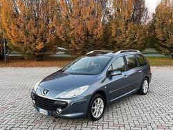 Grigio Usata 2006 Peugeot 307 Station wagon | 1500 € (Buon prezzo)