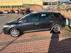 Grigio Usata 2010 Renault Mégane Tre volumi | 2500 €