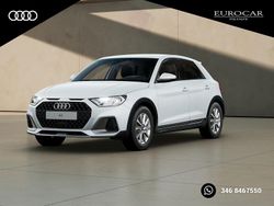 Bianco ghiacciaio metallizzato Nuova 2025 Audi A1 Business Tre volumi | 29.900 € (Buon prezzo)