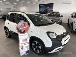 Bianco Usata 2025 Fiat Panda Tre volumi | 13.500 € (Buon prezzo)