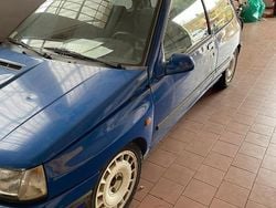 Blu Usata 1992 Renault Clio Tre volumi | 6900 €