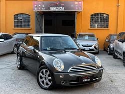 Grigio Usata 2006 Mini ONE Due volumi | 2500 € (Buon prezzo)
