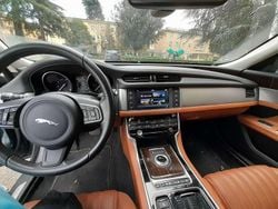 Usata 2016 Jaguar XF Prestige Tre volumi | 17.200 € (Buon prezzo)