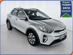 Argento Usata 2021 Kia Stonic Style SUV | 13.900 € (Buon prezzo)