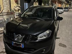 Usata 2010 Nissan Qashqai SUV | 5300 € (Cara)