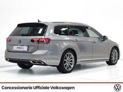 Pyrit silver metallizzato Usata 2023 VW Passat Executive Station wagon | 32.800 € (Ottimo prezzo)