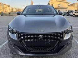Usata 2021 Peugeot 208 Active Due volumi | 15.000 € (Molto cara)