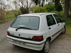 Usata 1995 Renault Clio Due volumi | 3500 €
