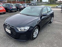 Blu Usata 2021 Audi A1 Admired Due volumi | 17.900 € (Ottimo prezzo)
