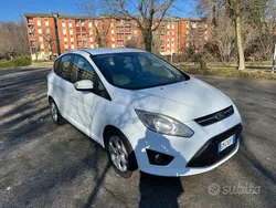 Usata 2012 Ford C-MAX Titanium Monovolume | 5900 € (Buon prezzo)