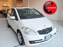 Bianco Usata 2009 Mercedes A150 Premium Tre volumi | 5500 € (Molto cara)
