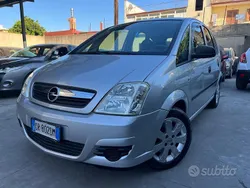Grigio Usata 2008 Opel Meriva Cosmo Monovolume | 1999 € (Buon prezzo)