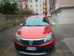 Rosso Usata 2012 Dacia Sandero Stepway | 3700 € (Buon prezzo)