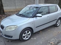 Grigio maestro Usata 2008 Skoda Fabia Tre volumi | 1900 €