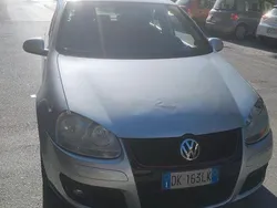 Usata 2007 VW Golf V Coupé | 2300 € (Buon prezzo)
