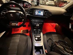 Nero Usata 2015 Peugeot 308 Tre volumi | 5800 € (Buon prezzo)