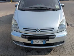 Usata 2004 Citroën Xsara Picasso Monovolume | 1200 € (Buon prezzo)