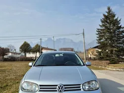 Usata 2002 VW Golf Monovolume | 2990 € (Molto cara)