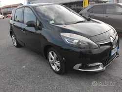 Nero Usata 2013 Renault Scénic III Monovolume | 3700 € (Ottimo prezzo)