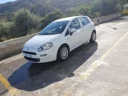 Bianco Usata 2017 Fiat Punto Due volumi | 7000 € (Buon prezzo)