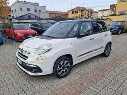Bianco Usata 2017 Fiat 500L Lounge Monovolume | 9900 € (Buon prezzo)