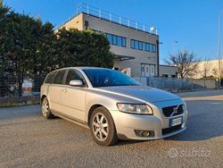 Grigio Usata 2008 Volvo V50 Kinetic Station wagon | 2000 € (Cara)