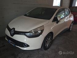 Usata 2015 Renault Clio IV Tre volumi | 7000 €